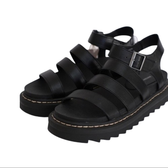 Black Platform Sandals - Picture 2 of 6